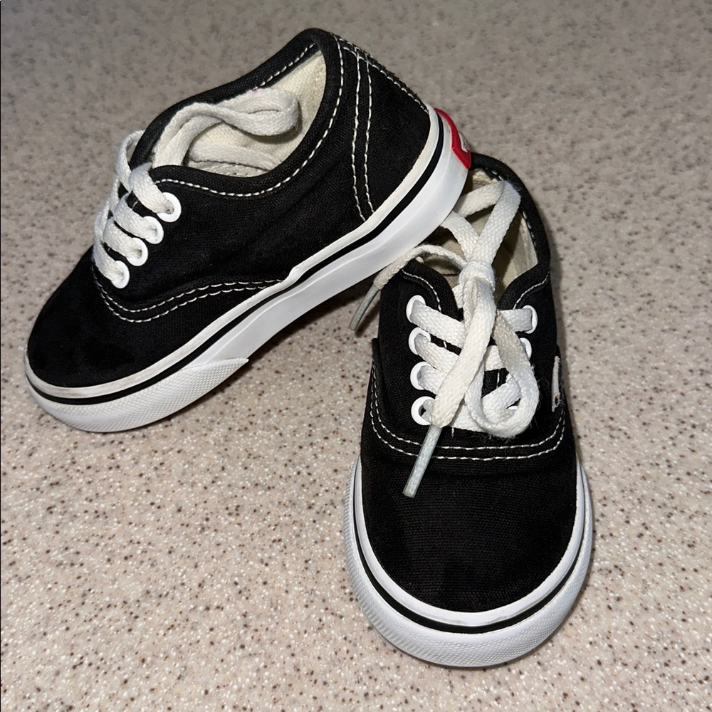 VANS Classic Black Sneakers Shoes size 6 - Picture 2 of 7